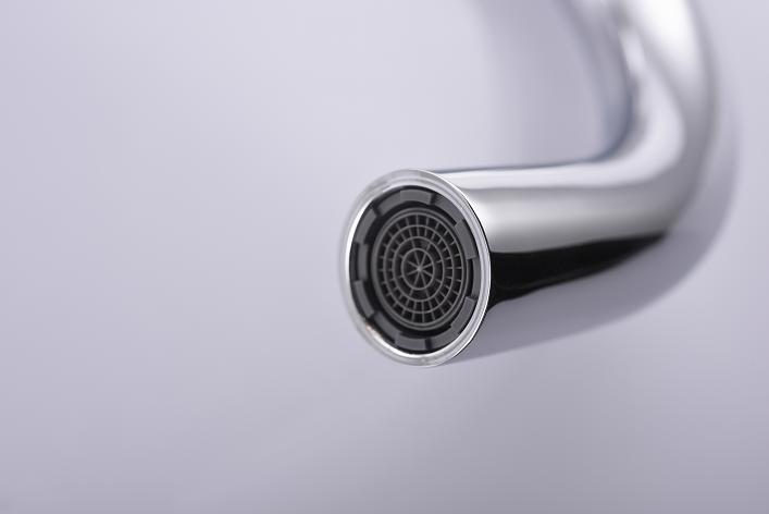 Zinc Water Faucet High Quality Freestanding Bathtub Faucet