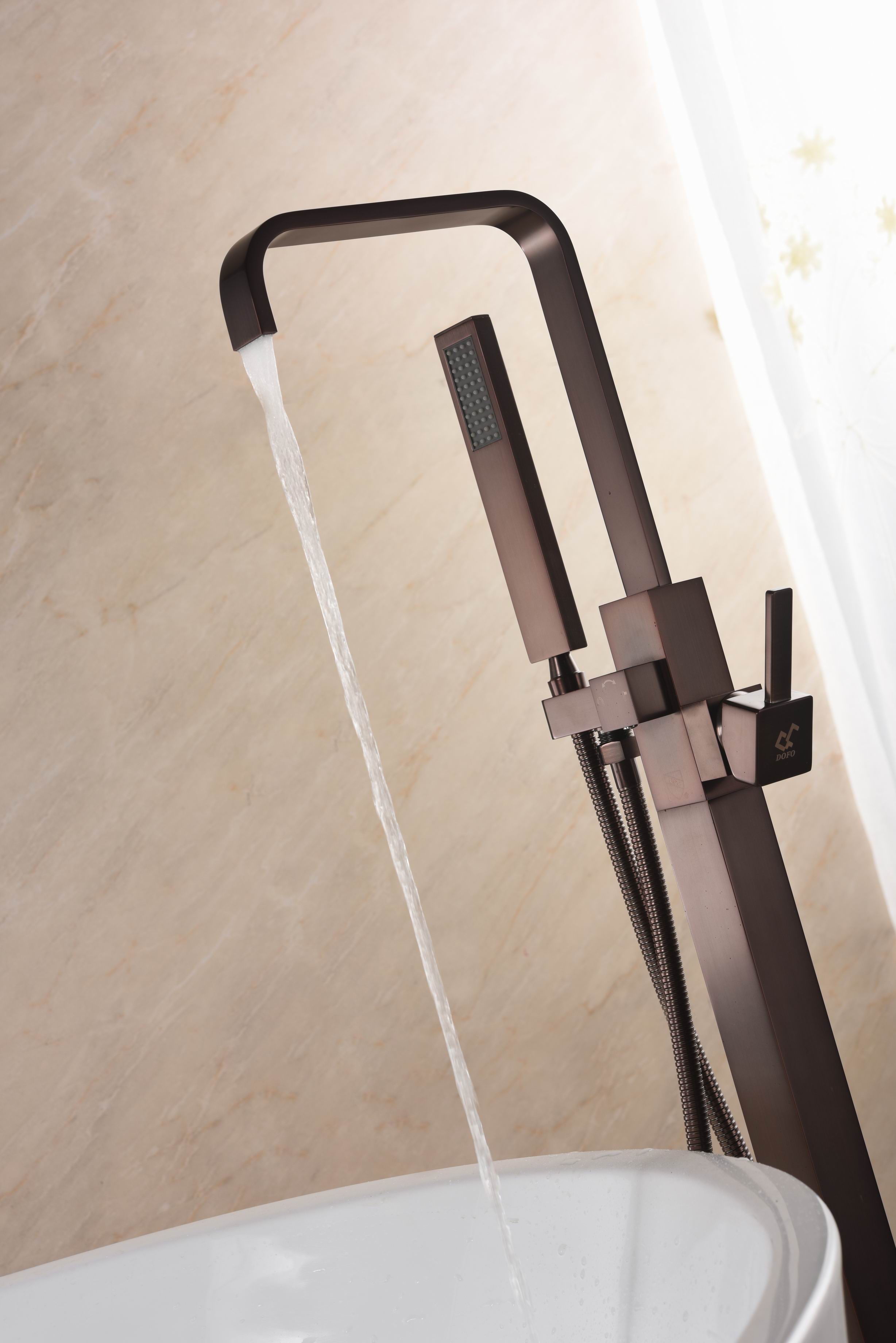 2022 Traditional Style Square Round Freestanding Tap