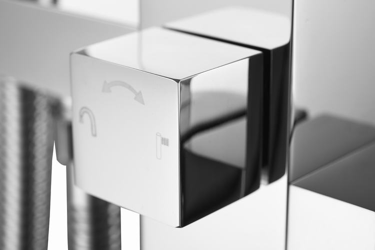 Square Bathtub Faucet