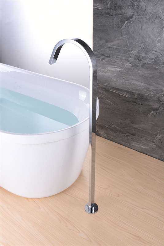 Chrome Finish Floor Mounted Bathtub Tub Filler Freestanding Bathtub Faucet