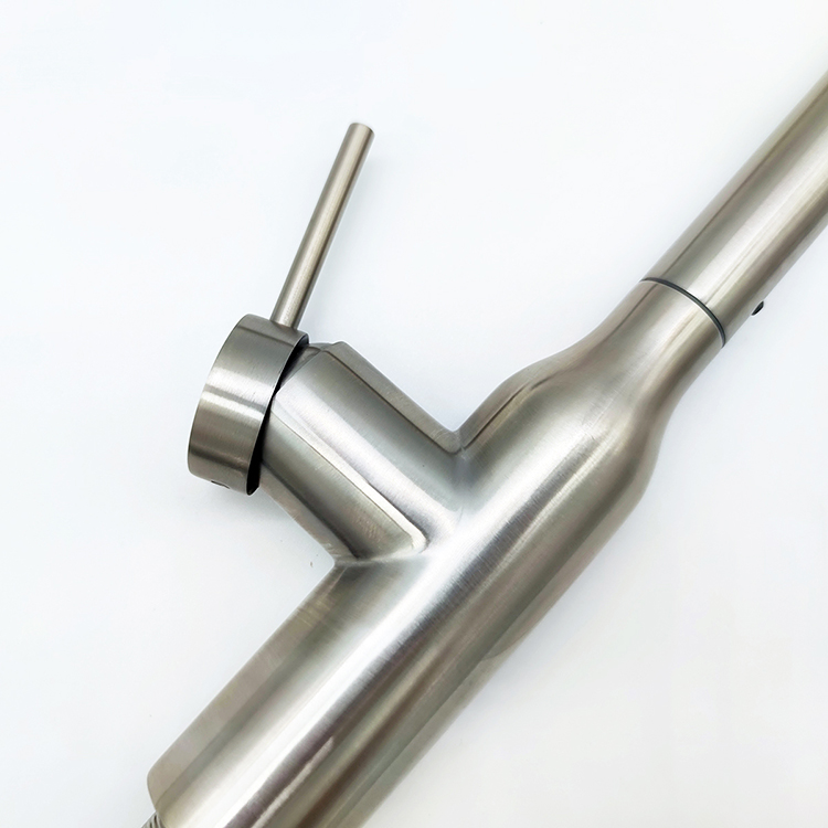 Professional Outlet 304 Stainless Steel Kitchen Faucets Hot And Cold Water Kitchen Faucet With Pull Down Sprayer