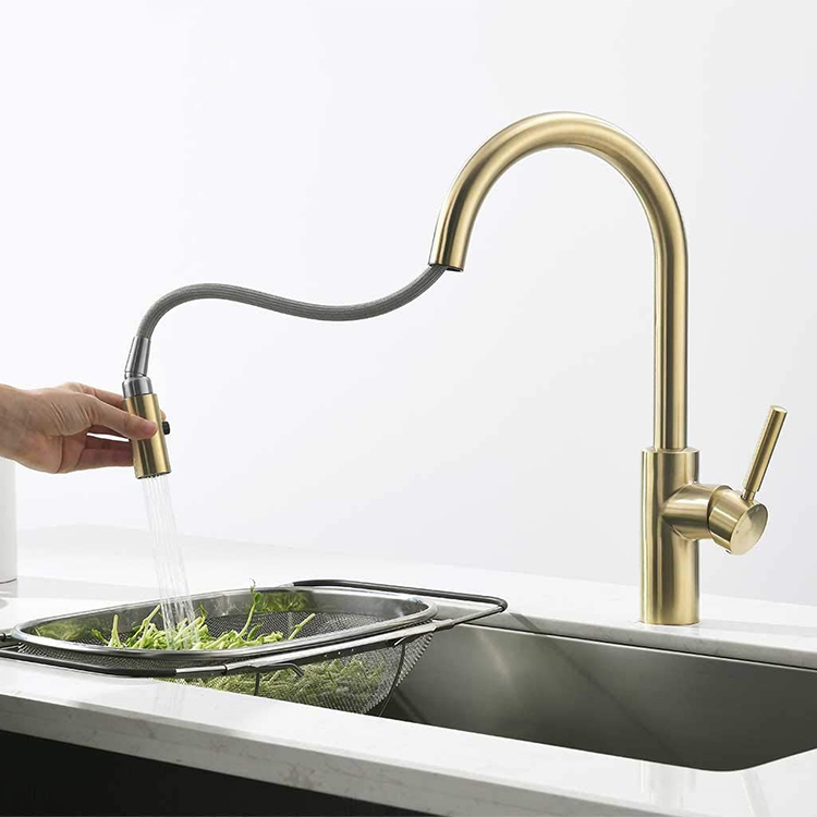 Amazons Online Hot Selling Pull Down Kitchen Faucets Single Handle Hot And Cold Water Tap Gold Kitchen Faucet