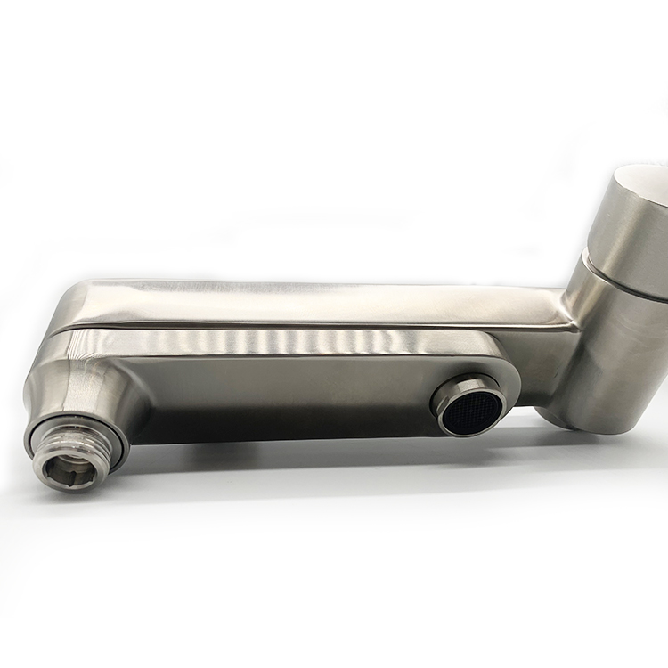 Bathroom Shower Mixer Deck Mounted Bath Faucets Cold And Hot Water Bath Faucets