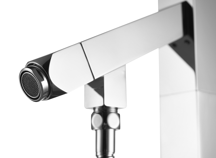 Brass Chrome Thermostatic Bathtub Mixer Factorys Price Floor-Mount Tap