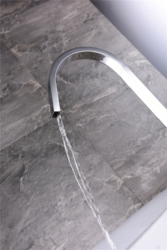 Chrome Finish Floor Mounted Bathtub Tub Filler Freestanding Bathtub Faucet