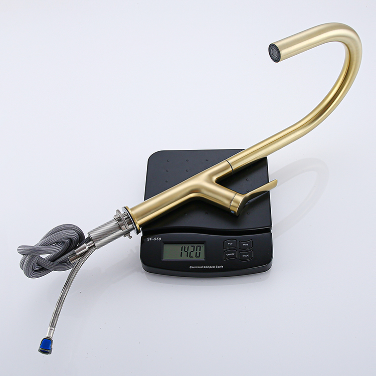 360 Degree Rotation Gold Brushed Faucet SUS 304 Kitchen Faucet with Pull Down Sprayer Kitchen Sink Taps