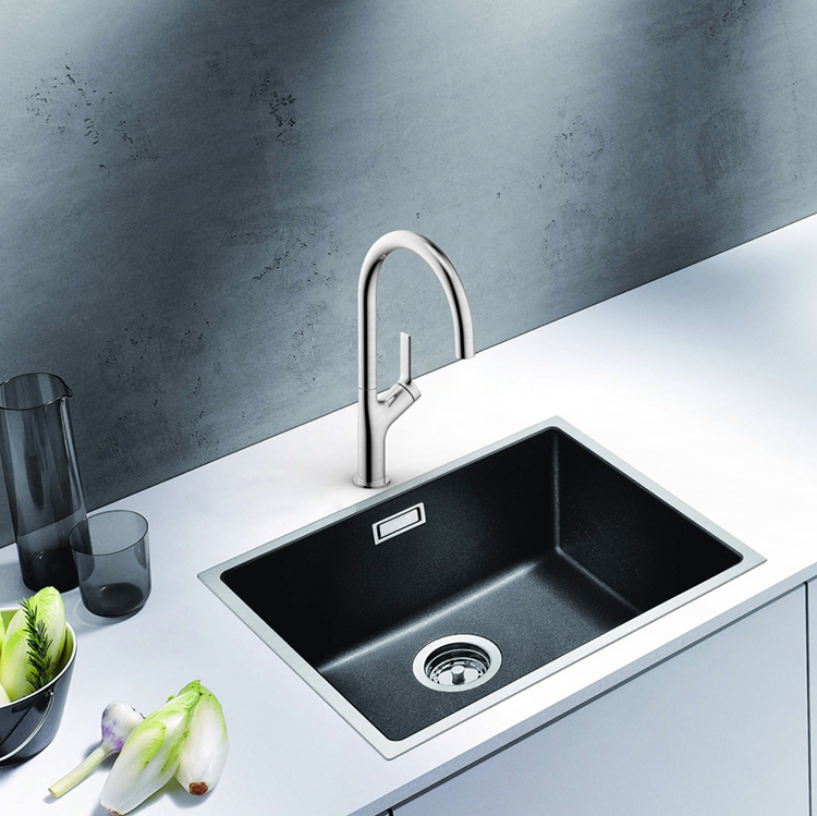 China Hot Sale One-handle Brushed Stainless Steel 304 Faucet Tap High Arc Mixer Kitchen Tap Lead-free Kitchen Faucet Mixer