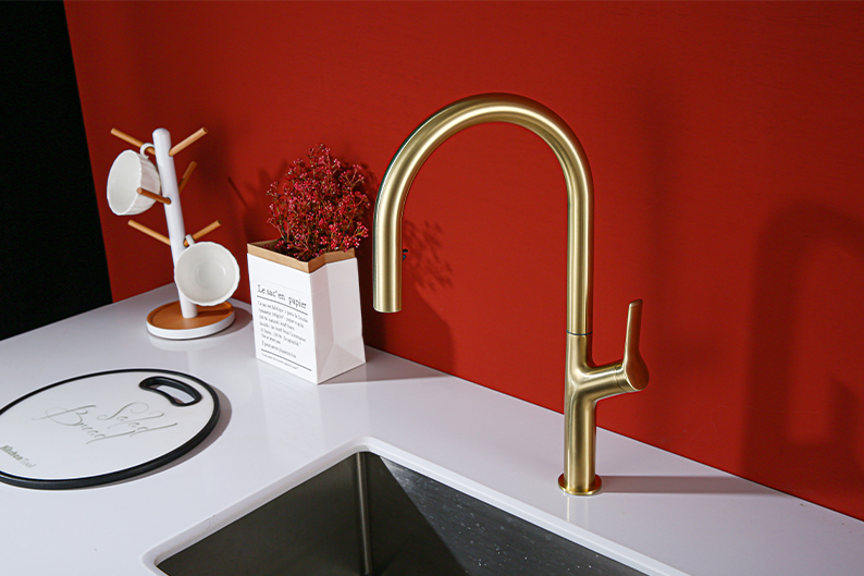 kitchen faucet with side sprayer