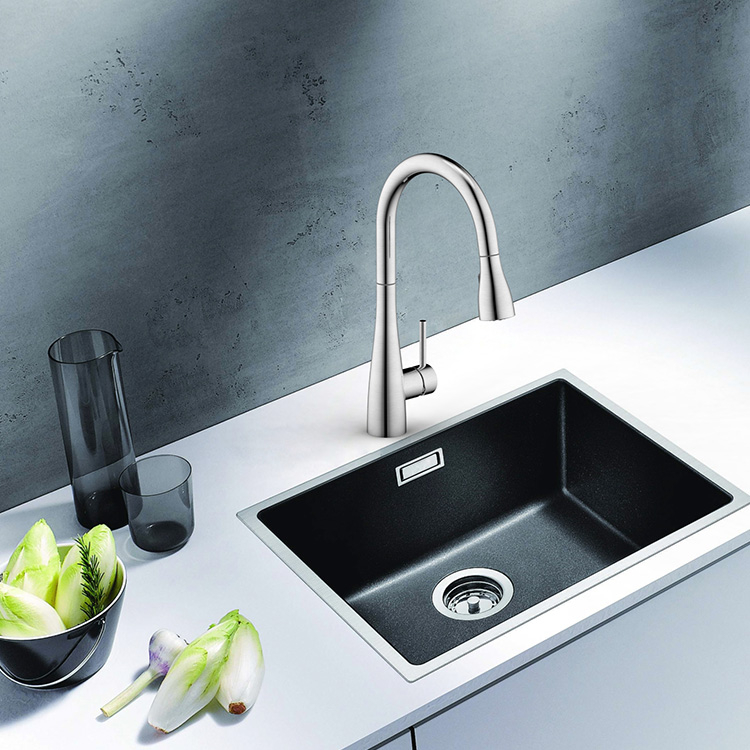 High-end 360 Degree Faucet 304 Hot Cold Kitchen Faucet with Pull Down Sprayer Lead-free Kitchen Sink Mixer Tap