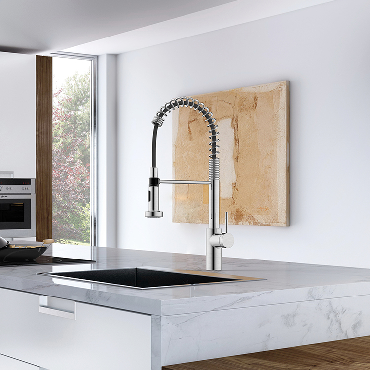 New Design Flexible Spring Kitchen Faucet Stainless Steel 304 Pull Down Kitchen Faucet with Magnetic Mounted Sprayer