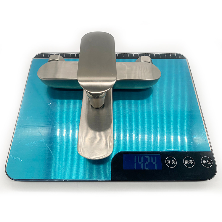 Hot Sale High Quality Stainless Steel Bathtub Tap Wholesale Bath-shower Faucet Bathtub Shower Mixer