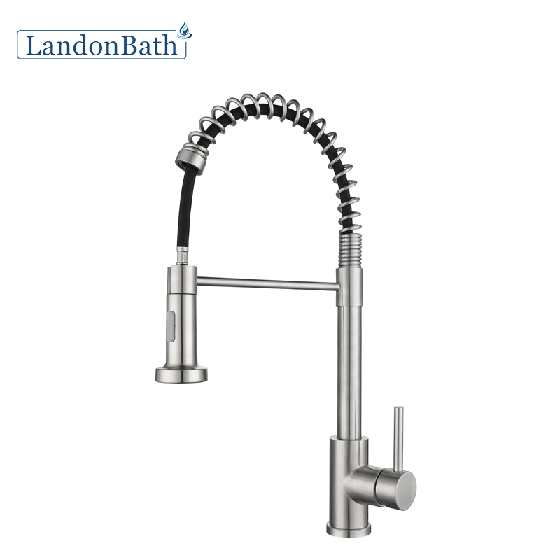 Pull out kitchen faucet