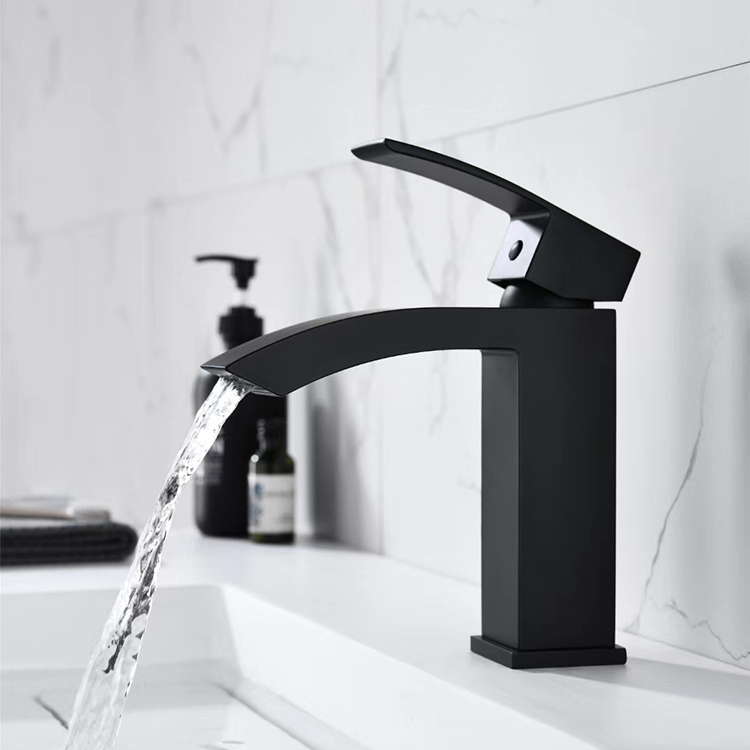 Bathroom Deck Mount Single Hole Matt Black Washbasin Water Tap Basin Faucet Torneira Preta